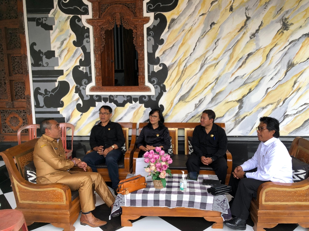 Komisi Informasi Provinsi Bali Laksanakan Kunjungan Koordinasi Implementasi Keterbukaan Informasi Publik Di Desa Duda Timur