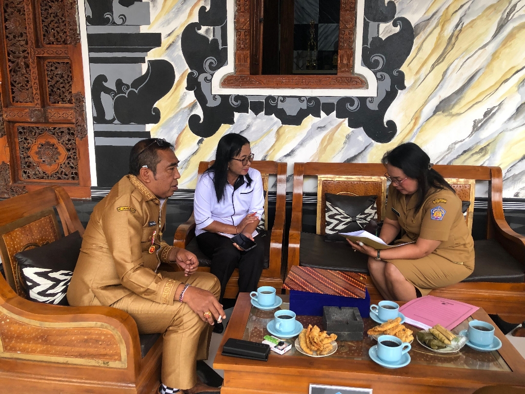 Dpmd Provinsi Bali Laksanakan Monitoring Dan Evaluasi Di Desa Duda Timur